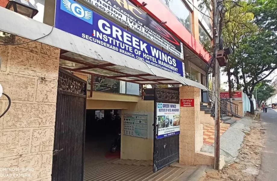 AMR & GREEKWINGS HOTEL MANAGEMENT INSTITUTE